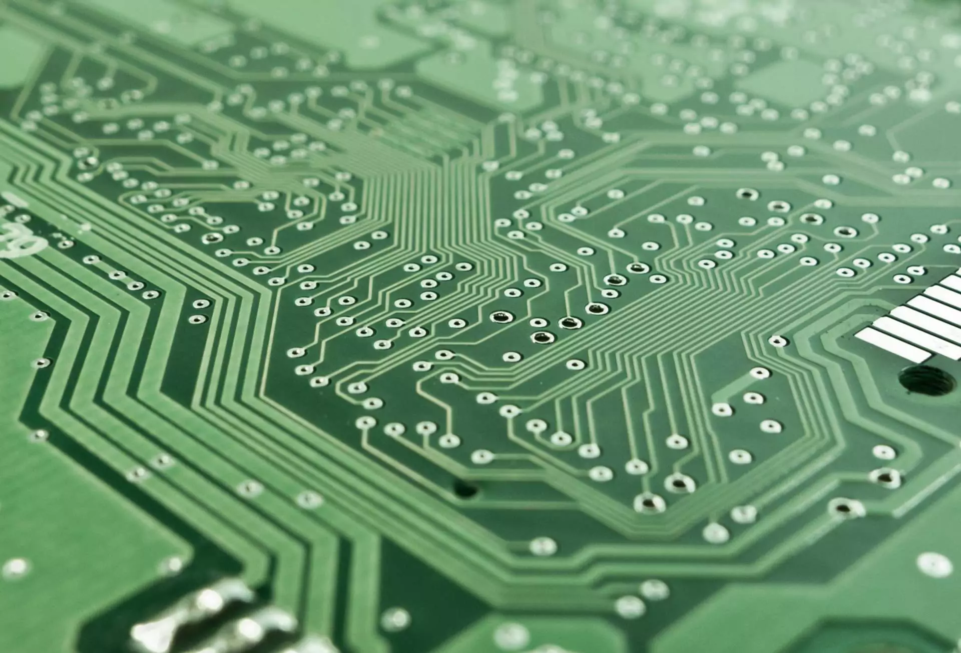 Elektrotechnik & Digitalindustrie